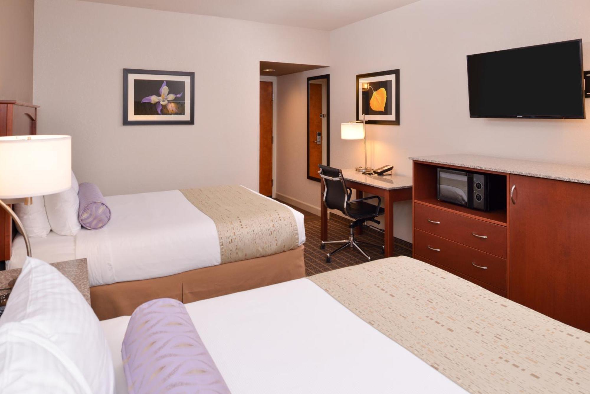 Best Western Plus Peak Vista Inn & Suites Colorado Springs Buitenkant foto